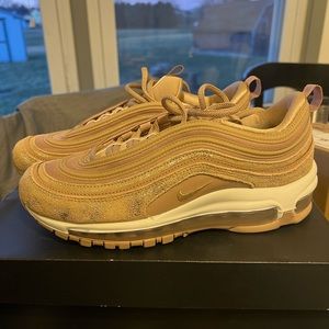 Nike air max 97 gold  size 8 worn once